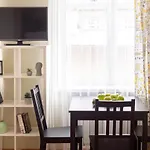 Avangard Kopernyka 12 Apartman *