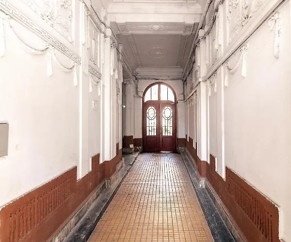 Avangard Kopernyka 12 Lviv